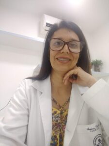 Dra. Andrea Simões